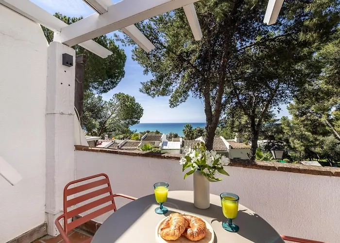 Ar14 Charming In * אסטפונה